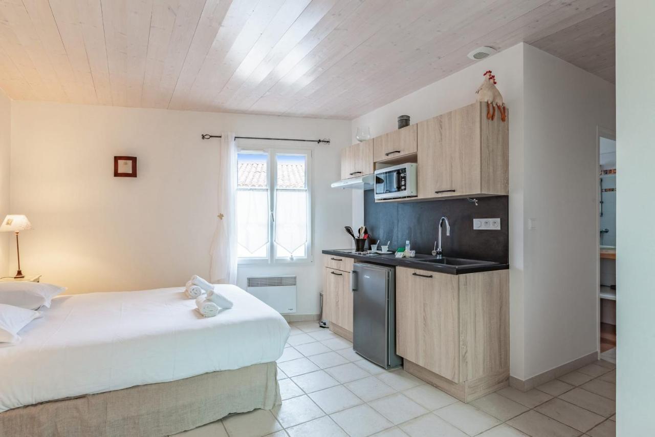 Nice Studio With Veranda Nearby The Beach In La Flotte - Welkeys Exteriér fotografie